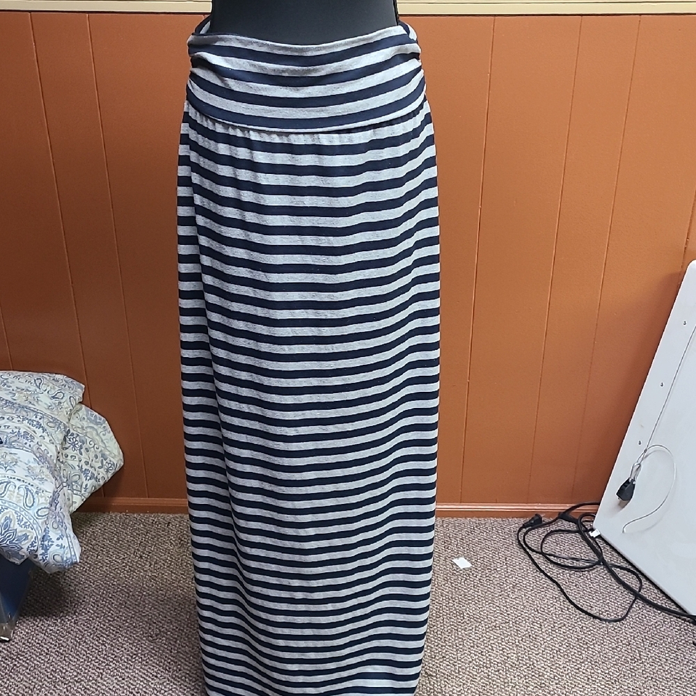Connection 18 Monochrome Striped Maxi Skirt